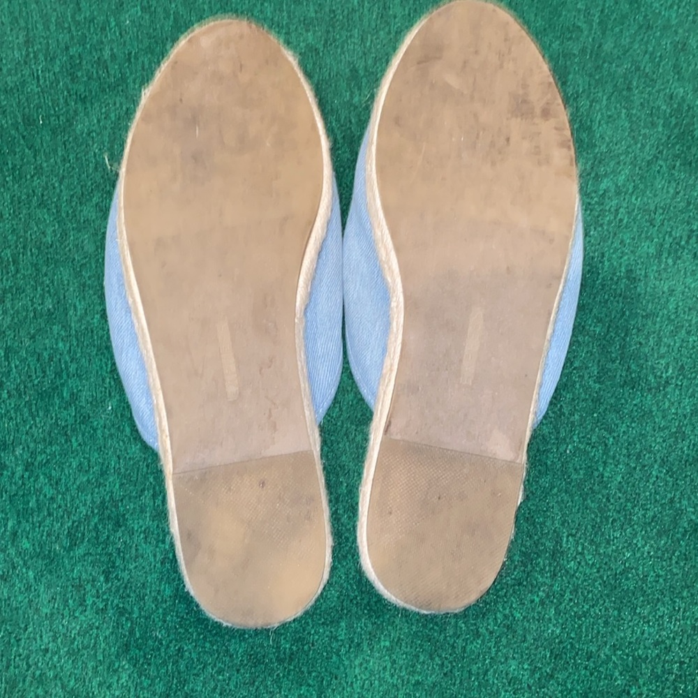 Express Slides Mule Sandals - Picture 2 of 4